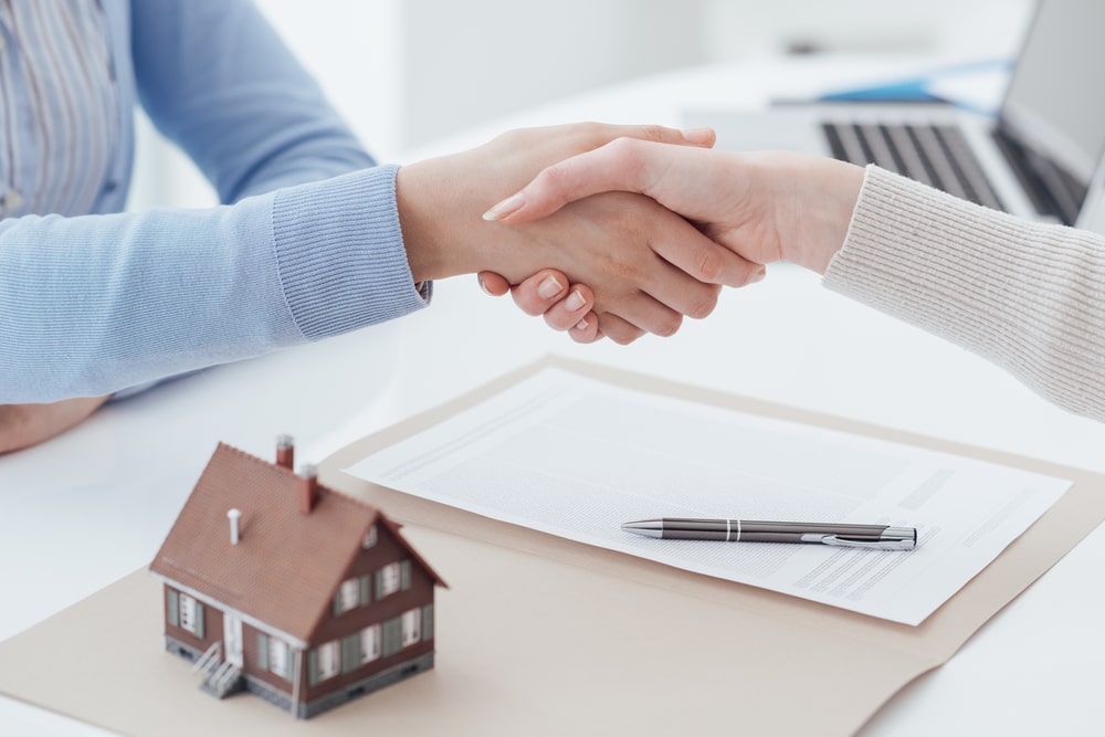 Quelle est la différence entre un agent immobilier et un conseiller immobilier ?